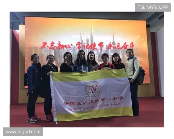 对话杨磊：回顾足球生涯的辉煌与挑战，展望未来发展之路